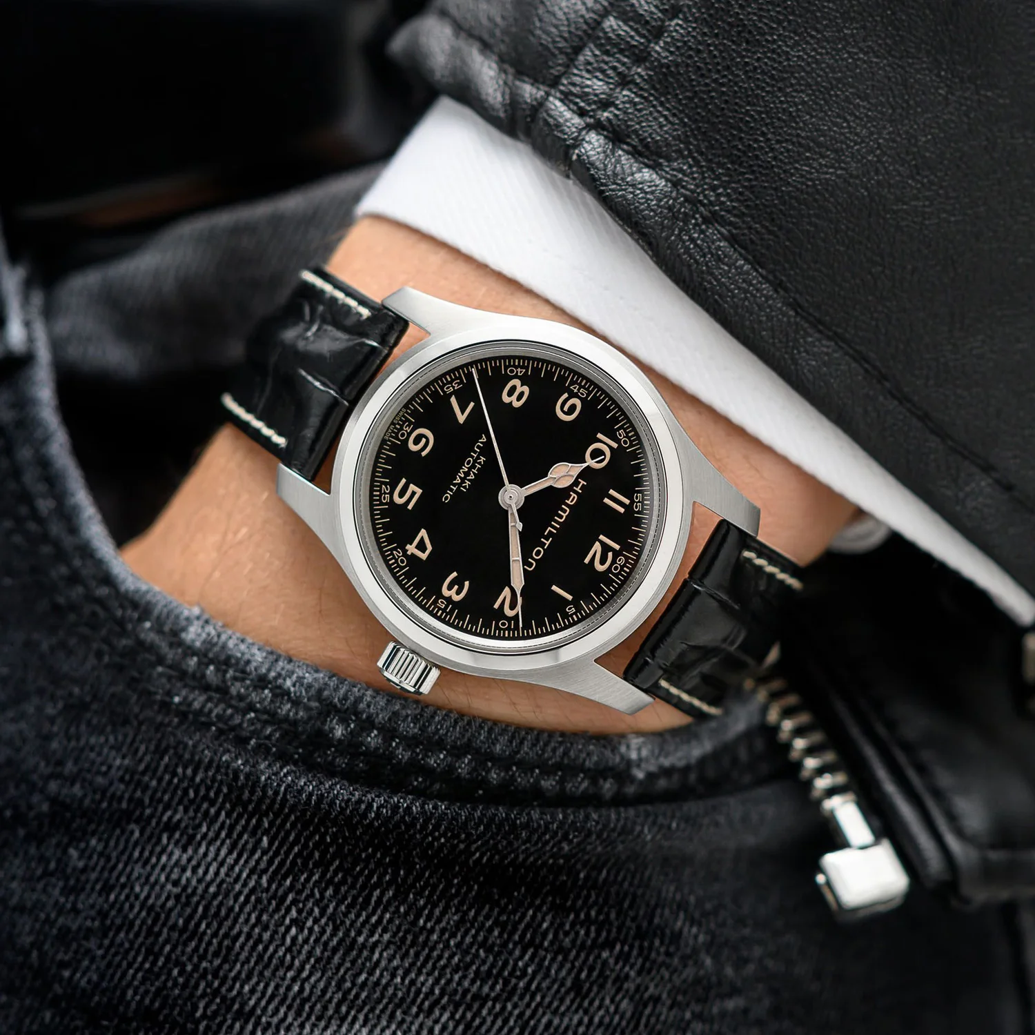 Hamilton - Khaki Field Murph 42 mm Automatic Bracelet Bundle - H70605732 - Image 4