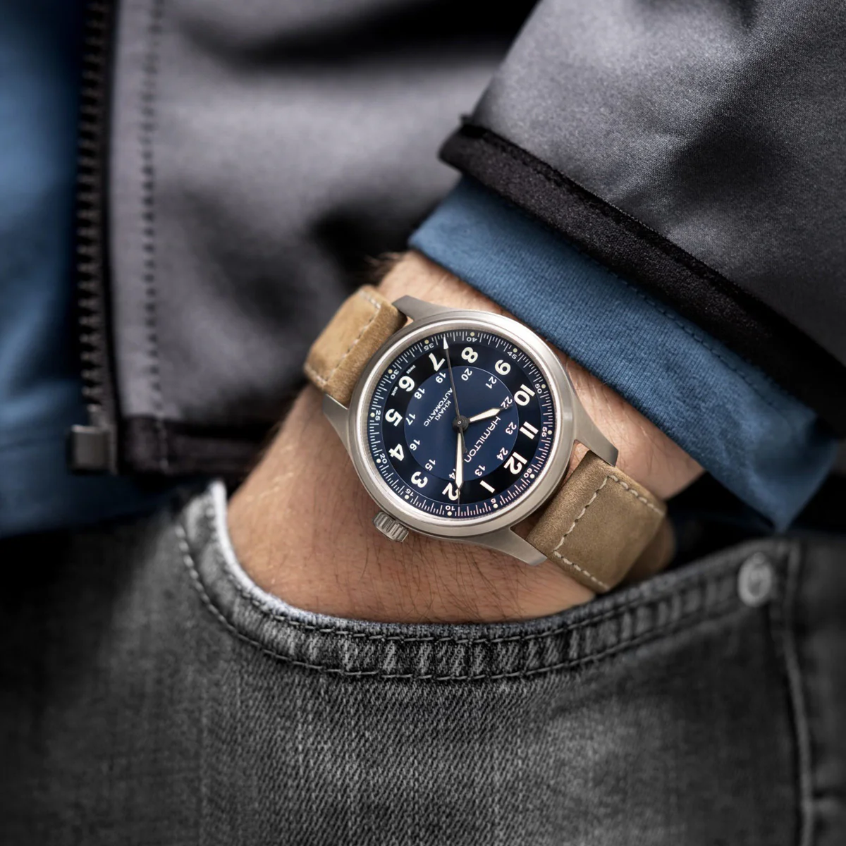 Hamilton - Khaki Field 42 mm Automatic Titanium Blue Dial - H70545540 - Image 3
